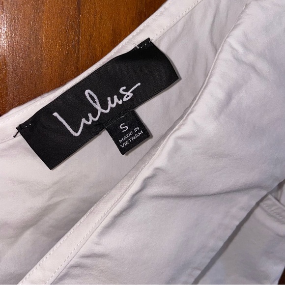 Lulus off the shoulder white button down crop top - Picture 3 of 3
